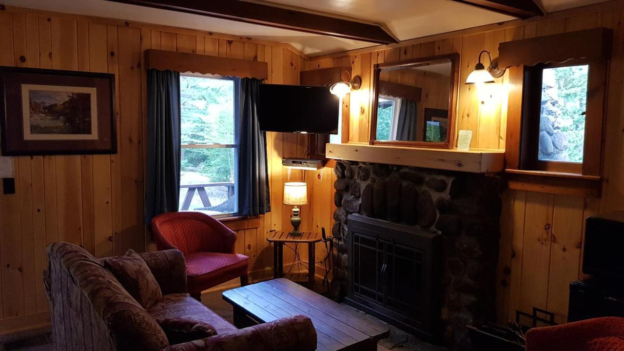 The Wilderness Inn: Chalets Wilmington Bagian luar foto