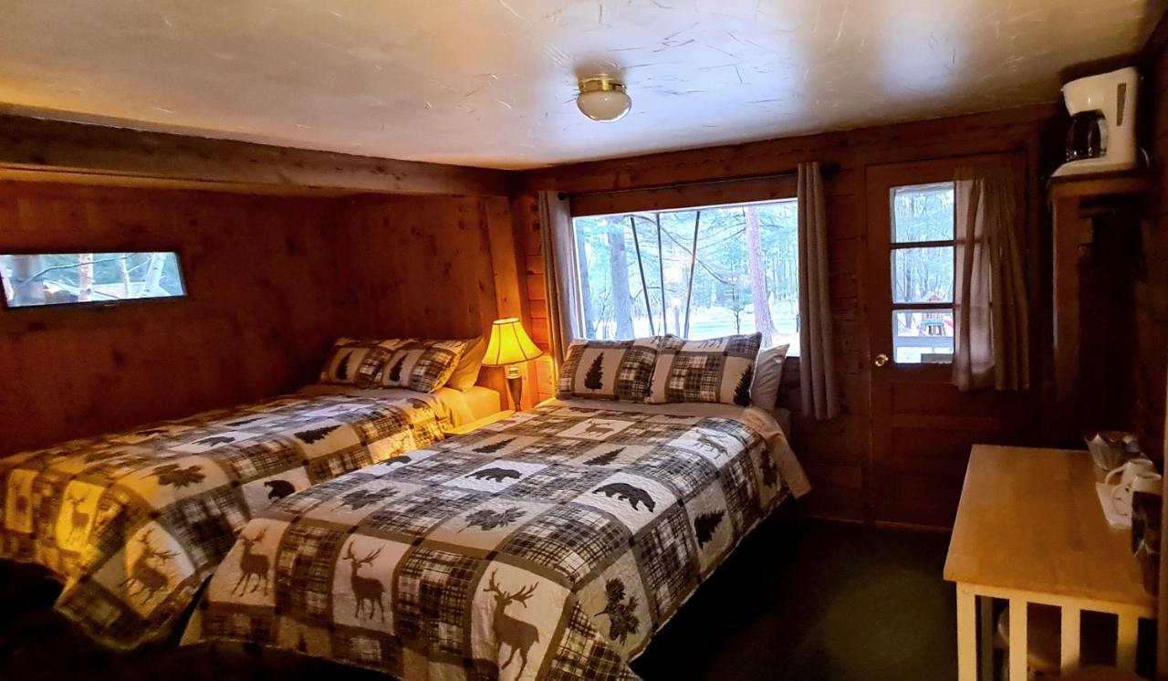 The Wilderness Inn: Chalets Wilmington Bagian luar foto